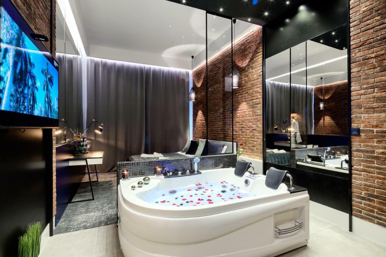 קרקוב Starowislna Vip Apartamenty Jacuzzi מראה חיצוני תמונה